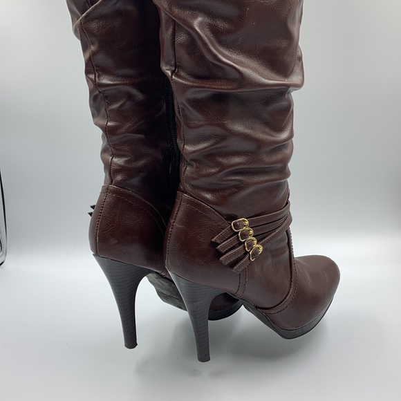 High heel boots - Picture 4 of 6